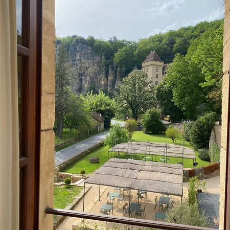 Appartement De Caractere A La Roque-Gageac Luaran gambar
